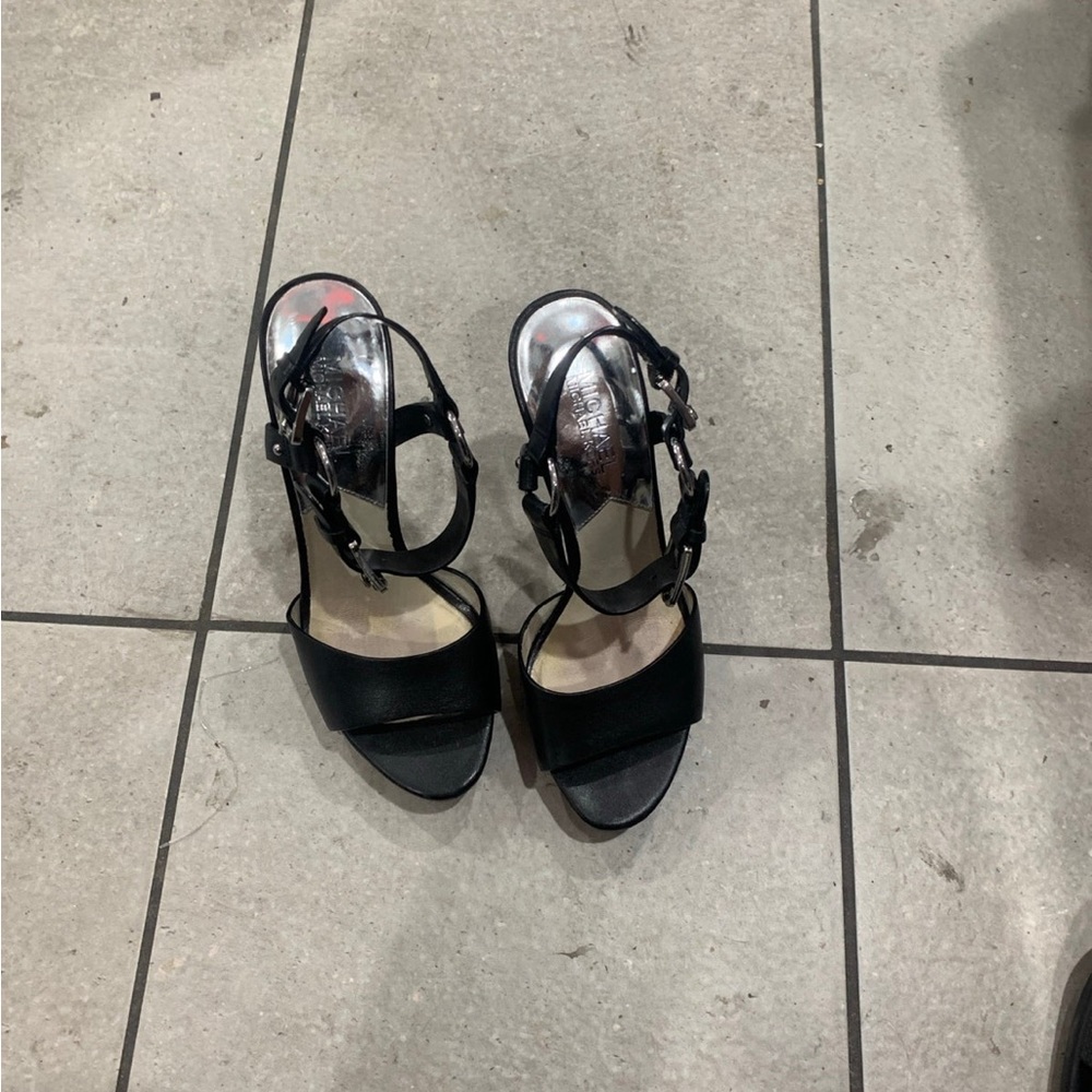 Michael Kors Celena Leather heels Black